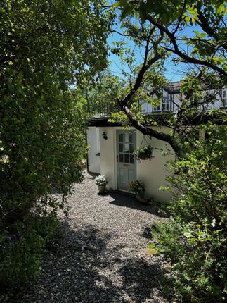Felin Hen Road, Bangor LL57 5 bed detached house for sale