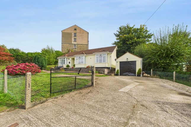 Victoria Street, Cinderford GL14 2 bed detached bungalow for sale