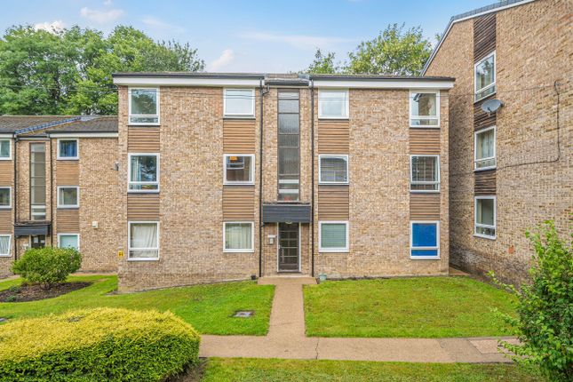 Grosvenor Park Gardens, Headingley... 2 bed flat for sale