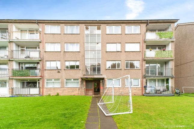 3 bedroom flat for sale