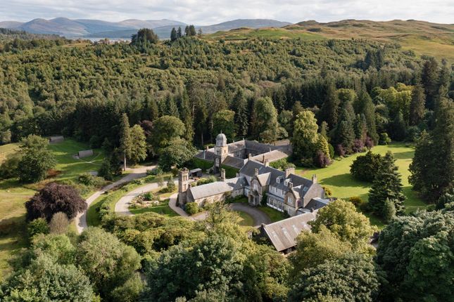 7 bedroom farm house for sale