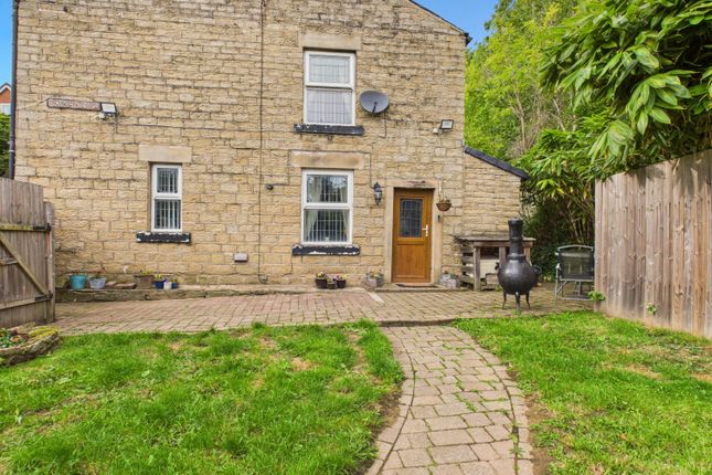 2 bedroom semi-detached house for sale
