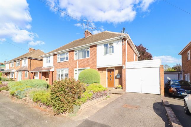 Ridgeway Avenue, Coventry CV3 3 bed semi