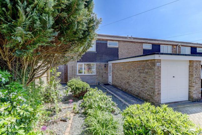 3 bed end terrace house