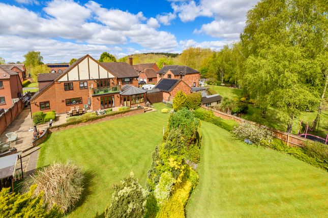 Glendinning Way, Madeley 5 bed detached house for sale