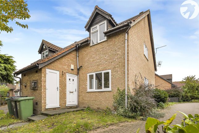 Herald Walk, Dartford, Kent, DA1 1 bed end of terrace house for sale