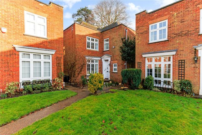 Azalea Walk, Pinner, Middlesex, HA5 3 bed detached house for sale