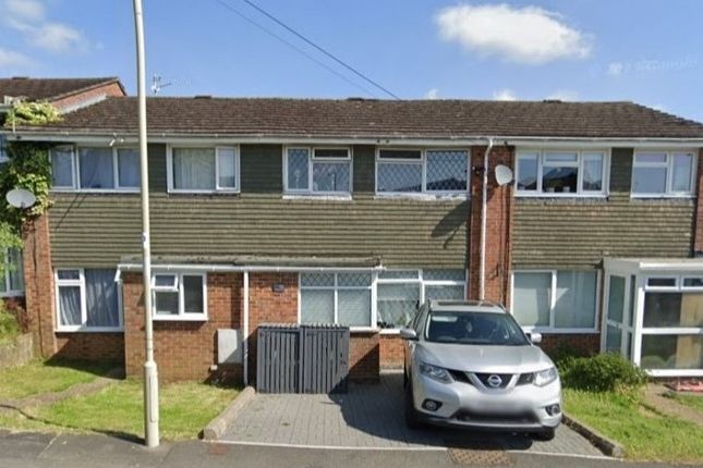 Woodside Park, Bordon GU35 3 bed terraced house for sale