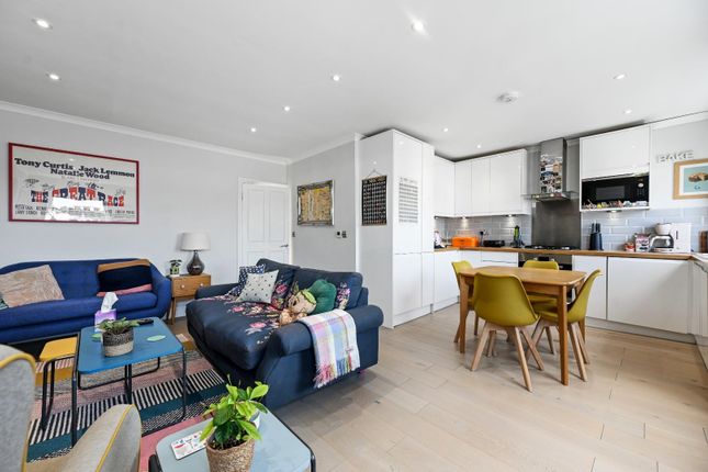 Sinclair Road, London W14 2 bed flat for sale