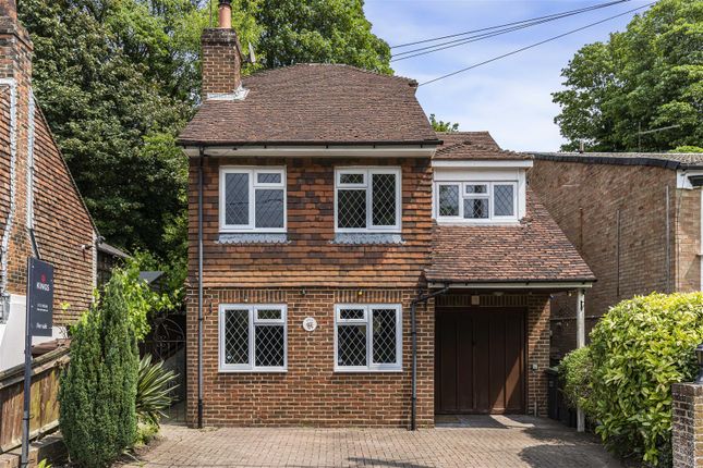 IonaOld London RoadWrothamSevenoaksKent 4 bed detached house for sale