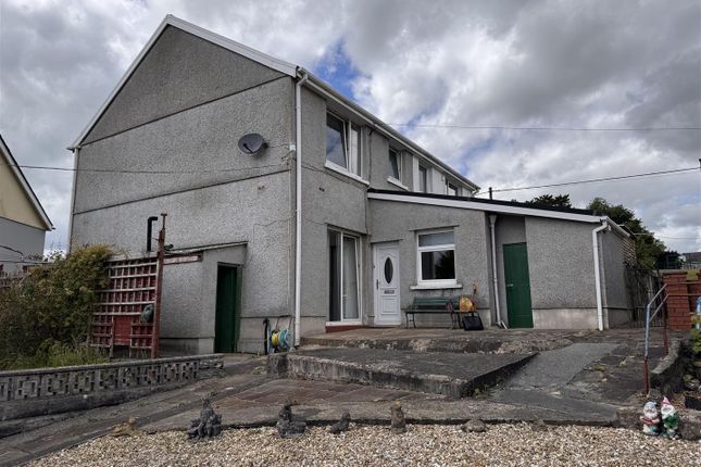 Brynbrain Road, Cwmllynfell, Swansea 3 bed semi