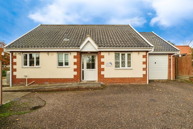 2 bedroom detached bungalow for sale