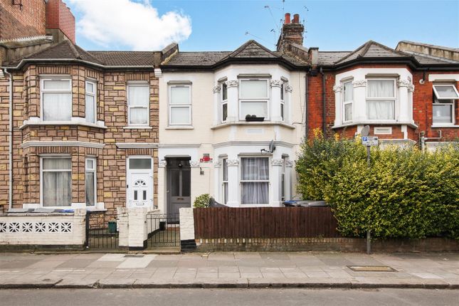 Roundwood Road, Harlesden 2 bed flat for sale