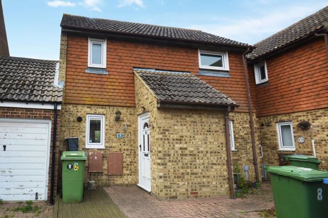 Allen Court, Sheerness 2 bed terraced house for sale