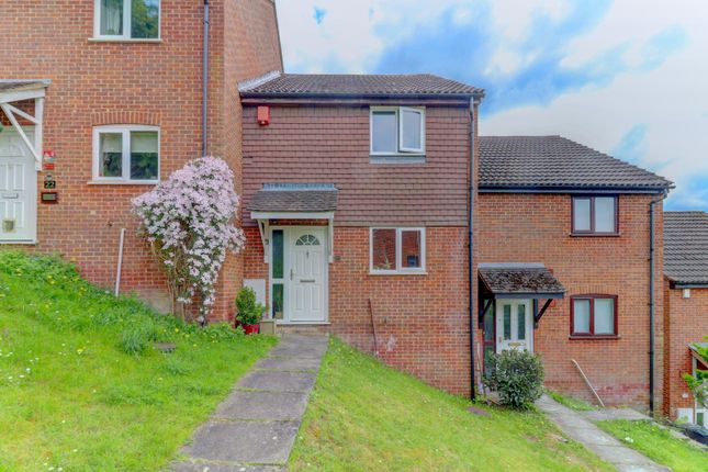 Wychwood Gardens, Buckinghamshire HP12 3 bed terraced house for sale