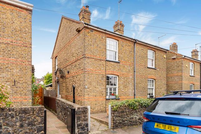 Tamworth Road, Hertford SG13 3 bed semi