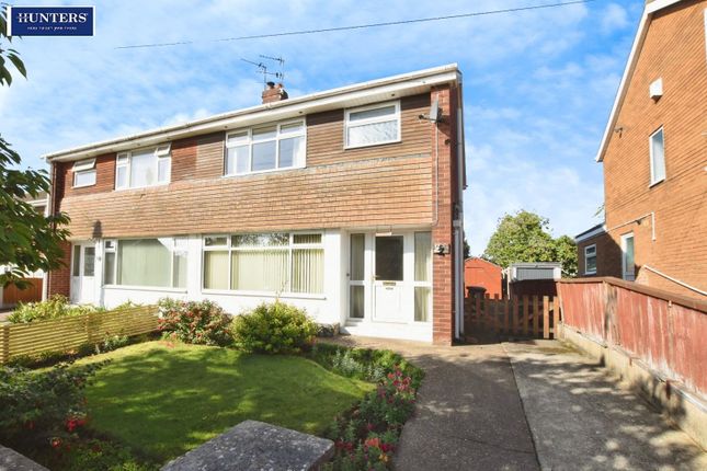 West Winds Road, Winterton, Scunthorpe 3 bed semi