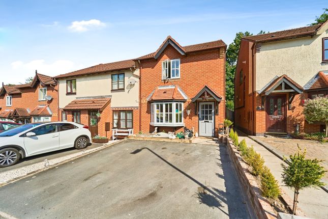 St. Marks Close, Telford, Shropshire... 3 bed semi