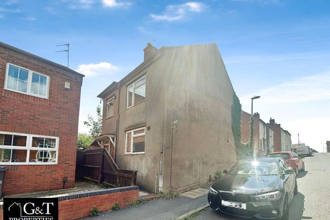 6 bed detached house
