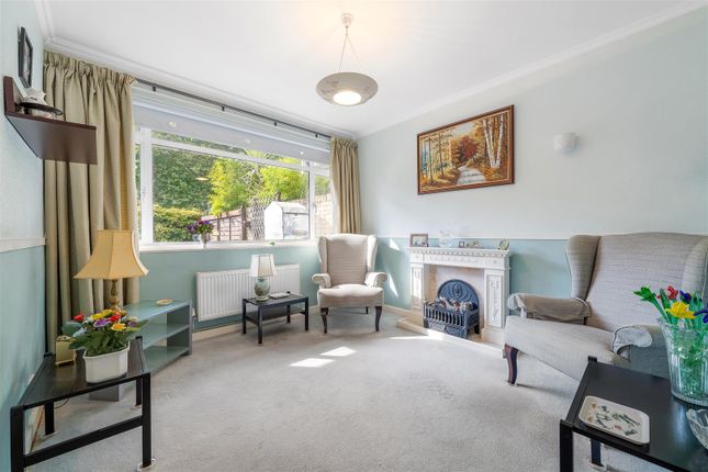 William Brown Court, Norwood Road, SE27 3 bed maisonette for sale