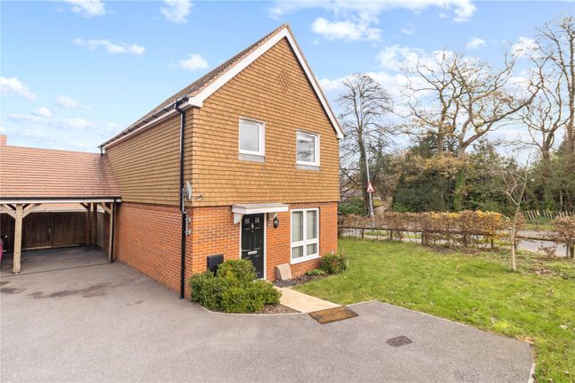 Bailey Place, East Sussex TN6 3 bed link detached house for sale