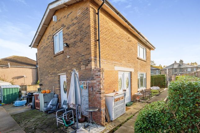 3 bed detached house