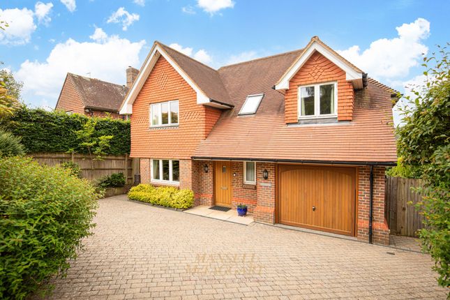 West Lane, East Grinstead RH19 4 bed detached house for sale