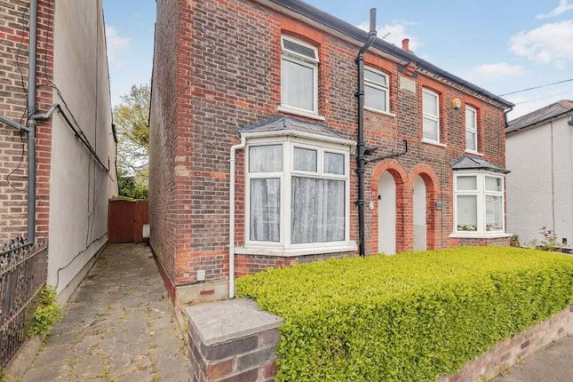 Marlin Square, Abbots Langley WD5 3 bed semi