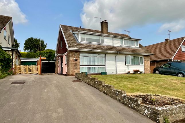 Caestory Avenue, Raglan NP15 3 bed semi