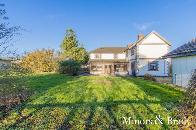 Ipswich Road, Norwich NR15 5 bed detached house for sale