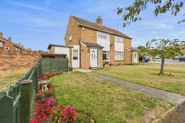 Jesson Road, Bishops Cleeve, Cheltenham 2 bed semi