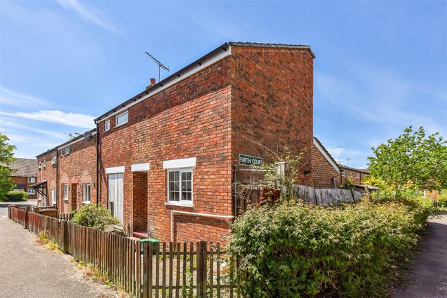 Forth Court, Andover 3 bed end of terrace house for sale