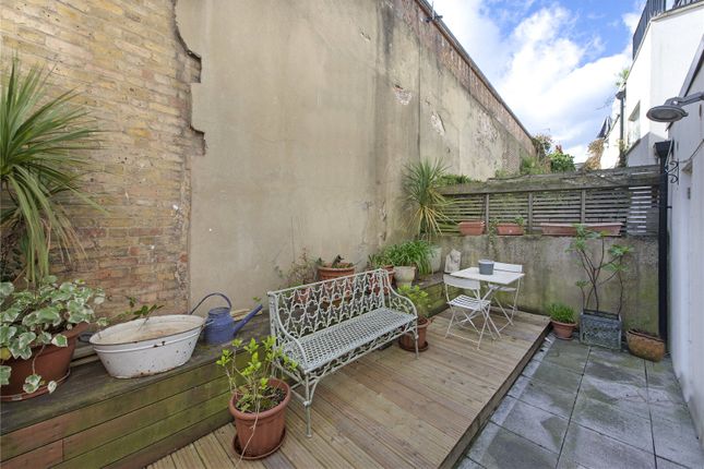 London W11 2 bed apartment for sale