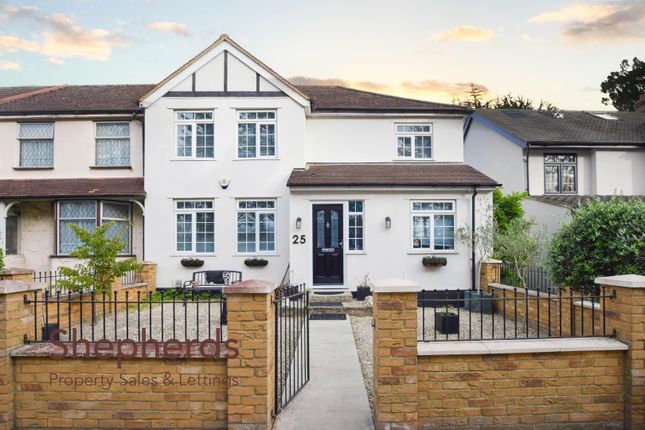 Beltona Gardens, Cheshunt EN8 6 bed house for sale