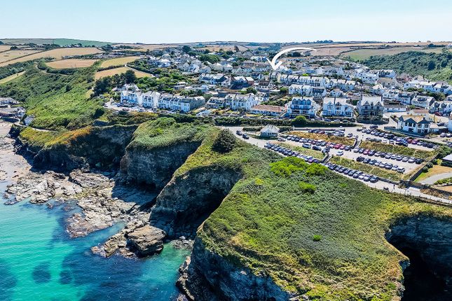 32 Tintagel Terrace, Port Isaac 6 bed detached house for sale