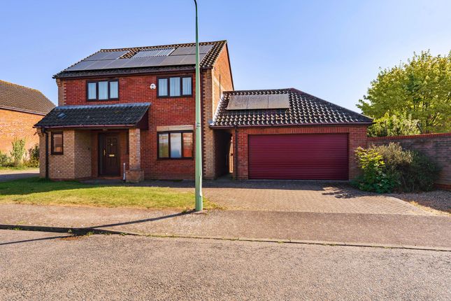 Castleton Way, Eye IP23 4 bed detached house for sale