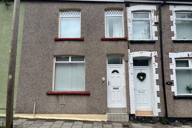 3 bed terraced house
