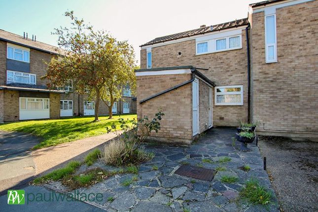 Longcroft Drive, Waltham Cross 2 bed end of terrace house for sale