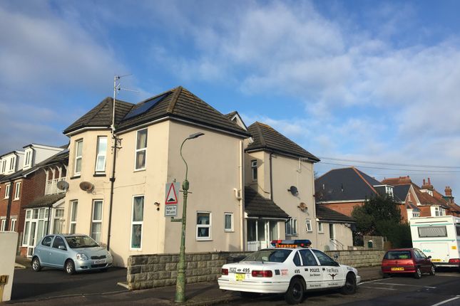13 bed detached house