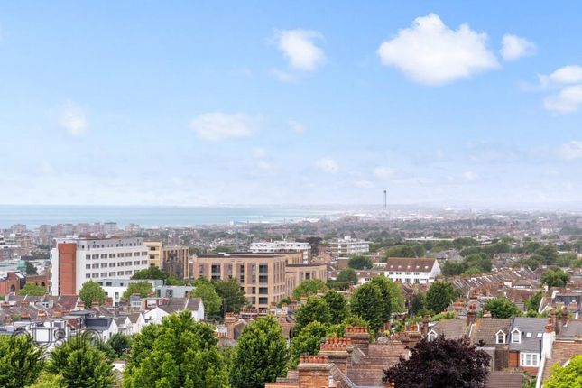 Dyke Road, Brighton 2 bed house for sale