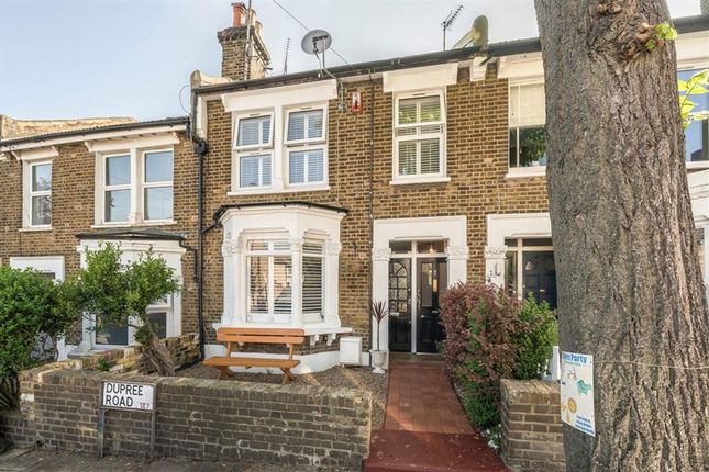 Dupree Road, London SE7 3 bed flat for sale