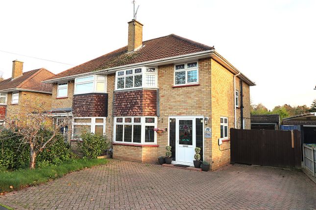 Blunden Road, Farnborough GU14 3 bed semi