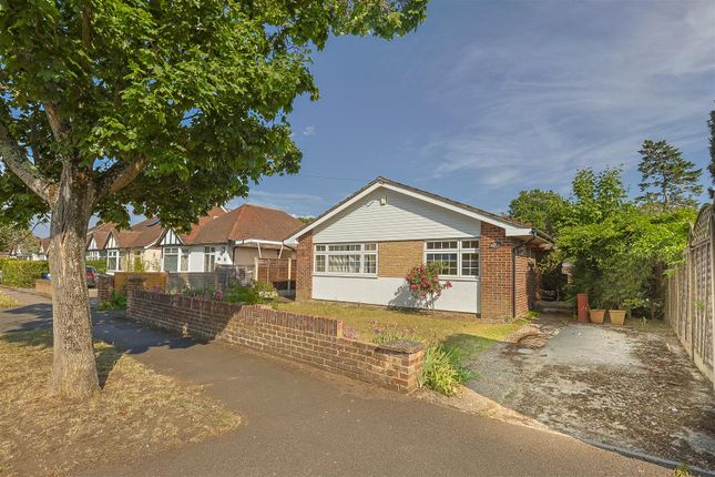 Selbourne Avenue, New Haw KT15 3 bed detached bungalow for sale
