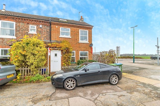 2 bed end terrace house