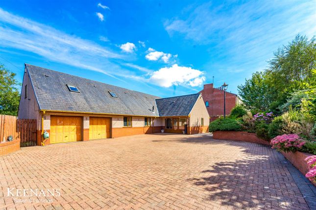 5 bedroom detached bungalow for sale