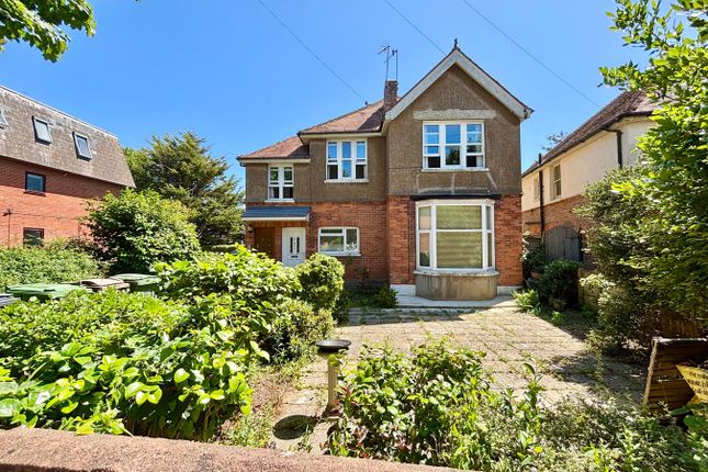 2 bedroom maisonette for sale