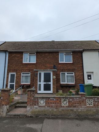 Manor Road, Queenborough ME11 3 bed terraced house for sale