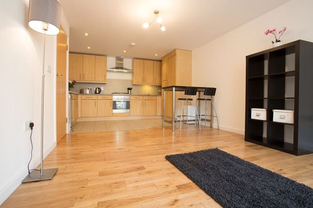 Cottington Street, Ashton House, SE11 2 bed flat for sale