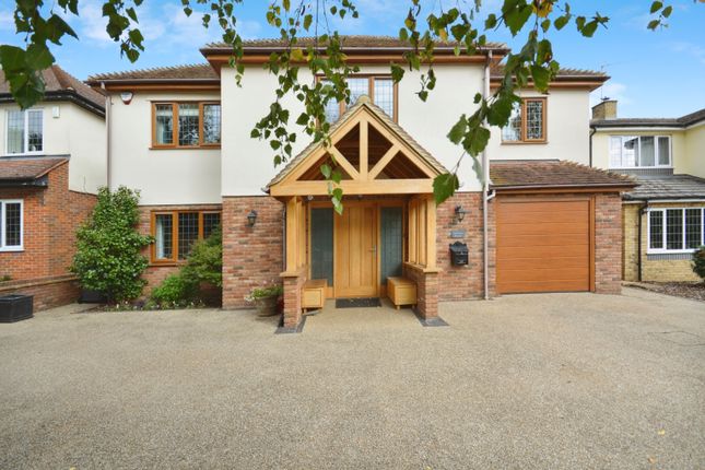 6 bedroom detached house for sale