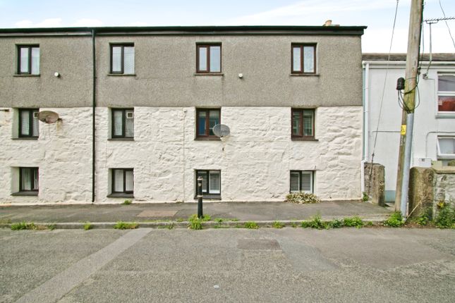 2 bedroom maisonette for sale